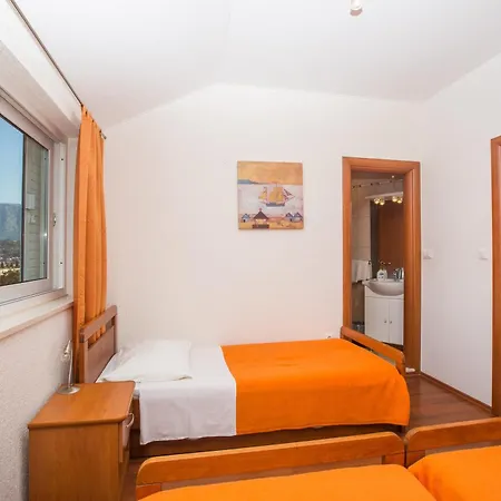 Luki Apartment